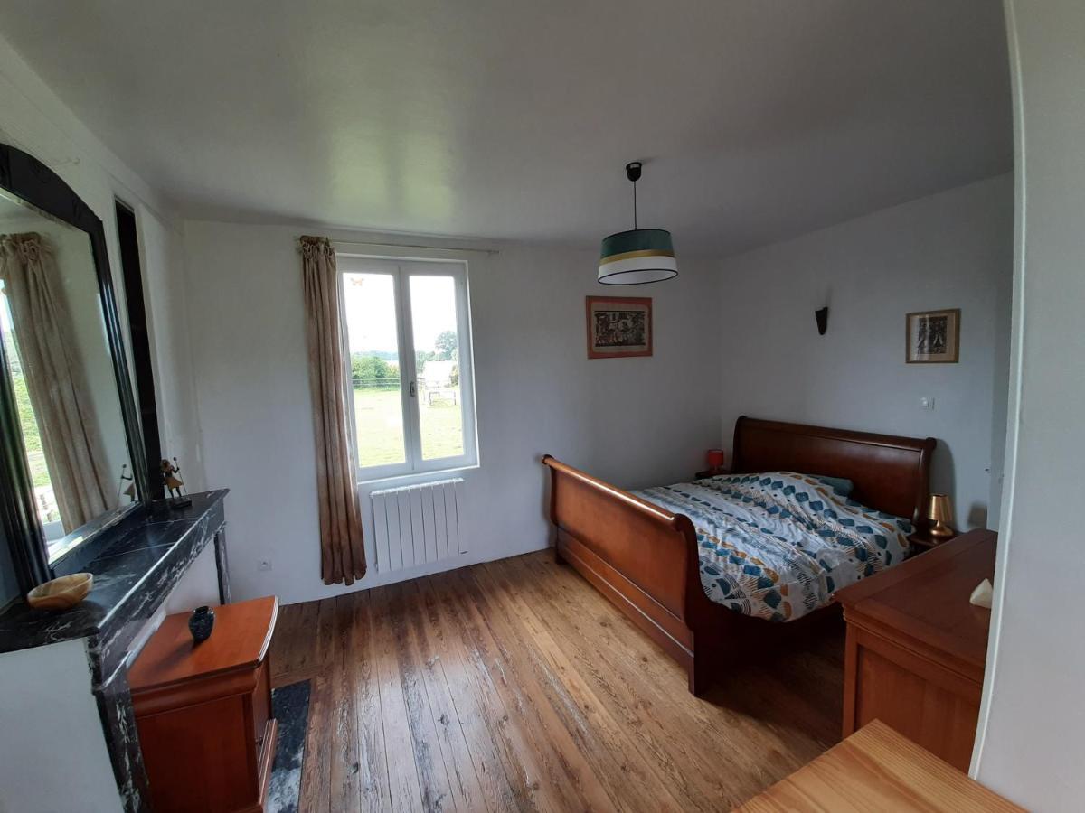 Gite Chez Loupi Épaignes Esterno foto